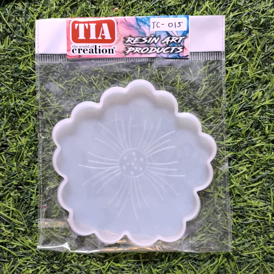 4.5 Inch Flower Coaster Mould 12x12cm 8mm Depth (TC015)