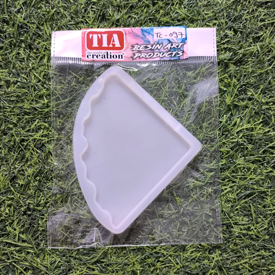 4 Inch Triangle Coaster Mould 10x10cm 5mm Depth (TC097)