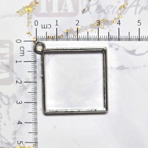 Pack of 5 Bezels Square Pendant Earrings