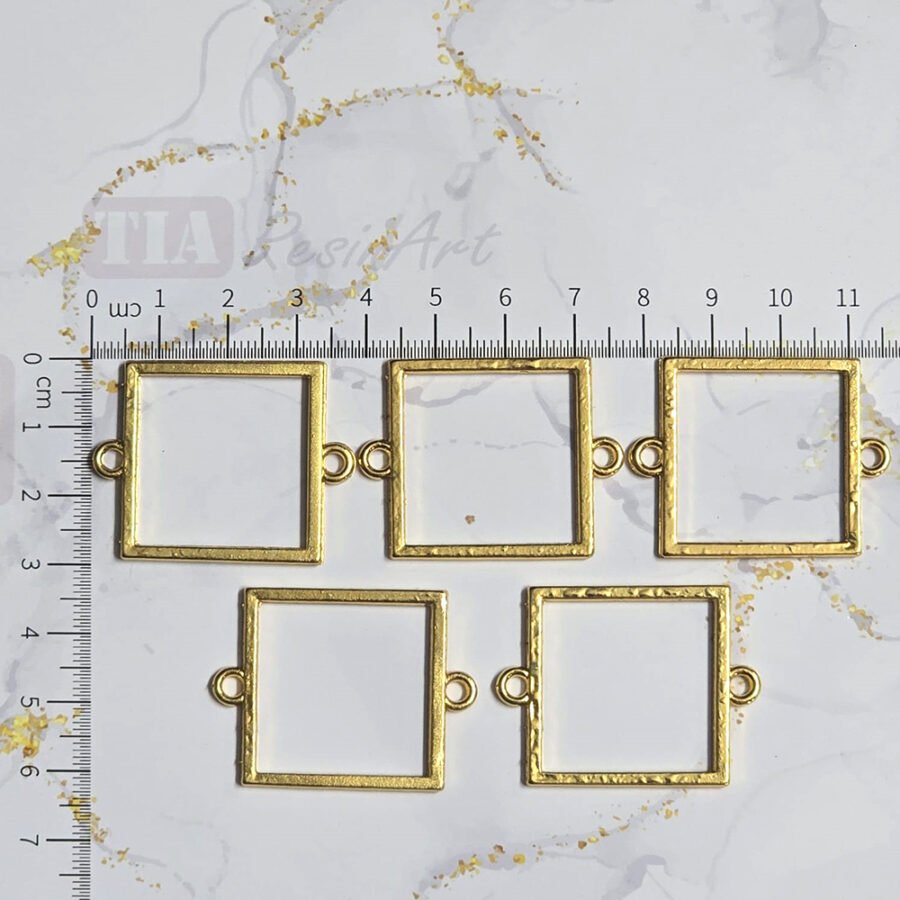 Bezel Pack of 5 - Golden Pendant Earrings For Resin Art - 355 - Product Image