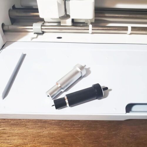 Precision cutting tool for resin-based designs