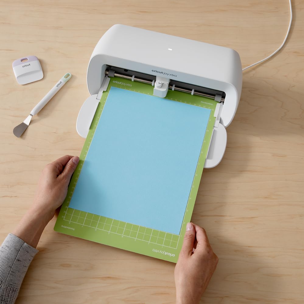 Cricut Joy Cutting Mat Standard Grip 4.5 X 6.25 inch 2 Close-up of cutting mat with resin material in use